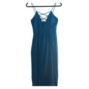 Criss-Cross Midi Dress✖️